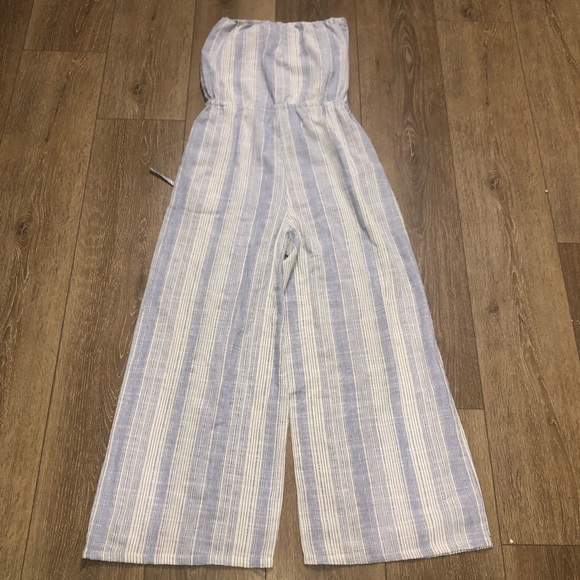 Lulus blue & white striped strapless jumpsuit summer beach vacation travel S - Picture 6 of 9